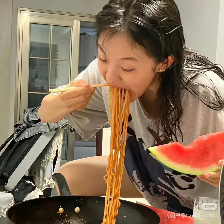 《特殊的按摩精油》无删减完整版资源-1080P高清画质免费播-特殊的按摩精油在线观看-支持手机电脑端